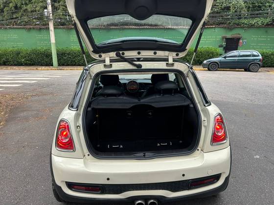 MINI COOPER 1.6 S 16V TURBO GASOLINA 2P AUTOMÁTICO